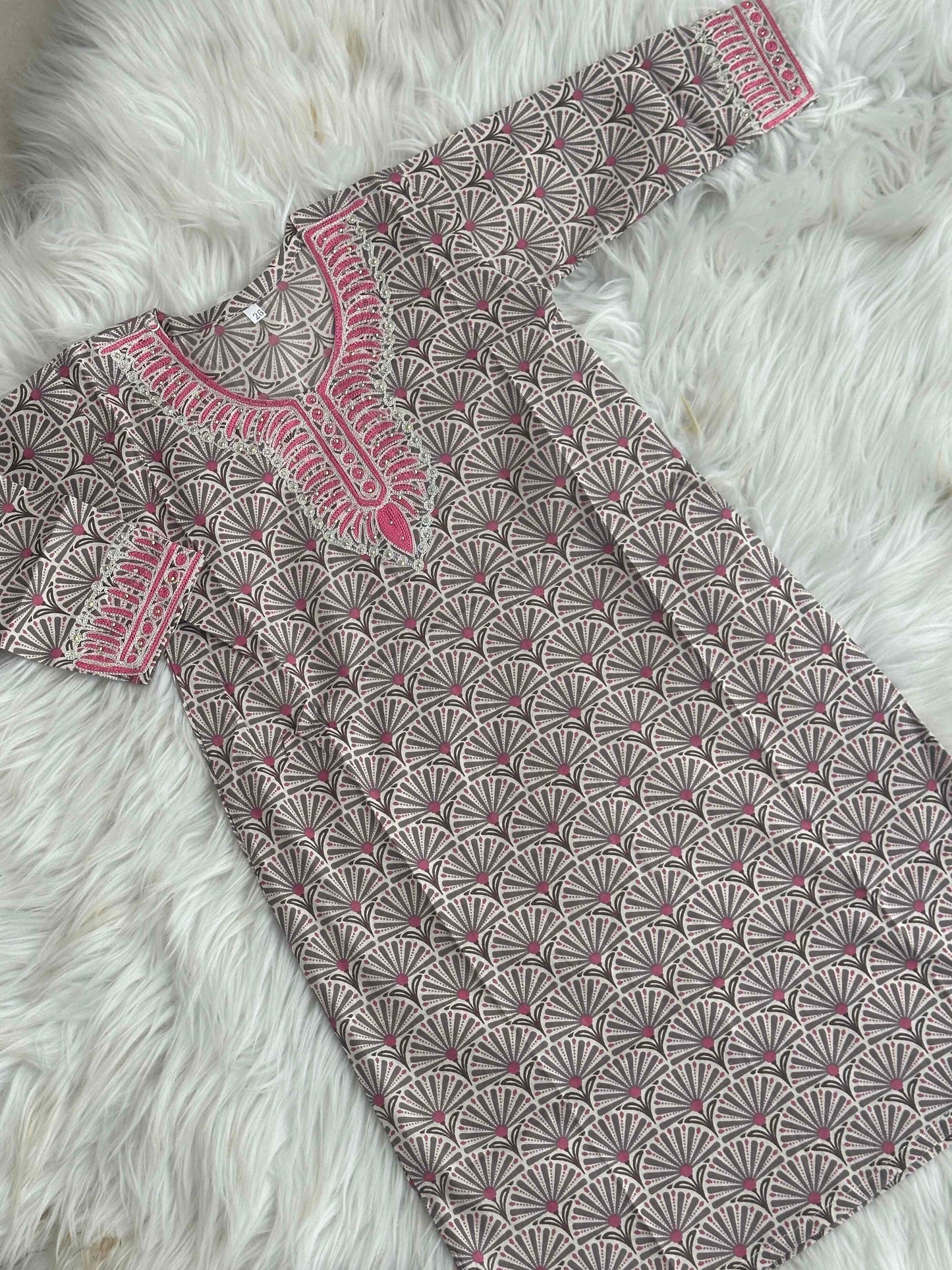 كنادير مخورة للأطفال 03