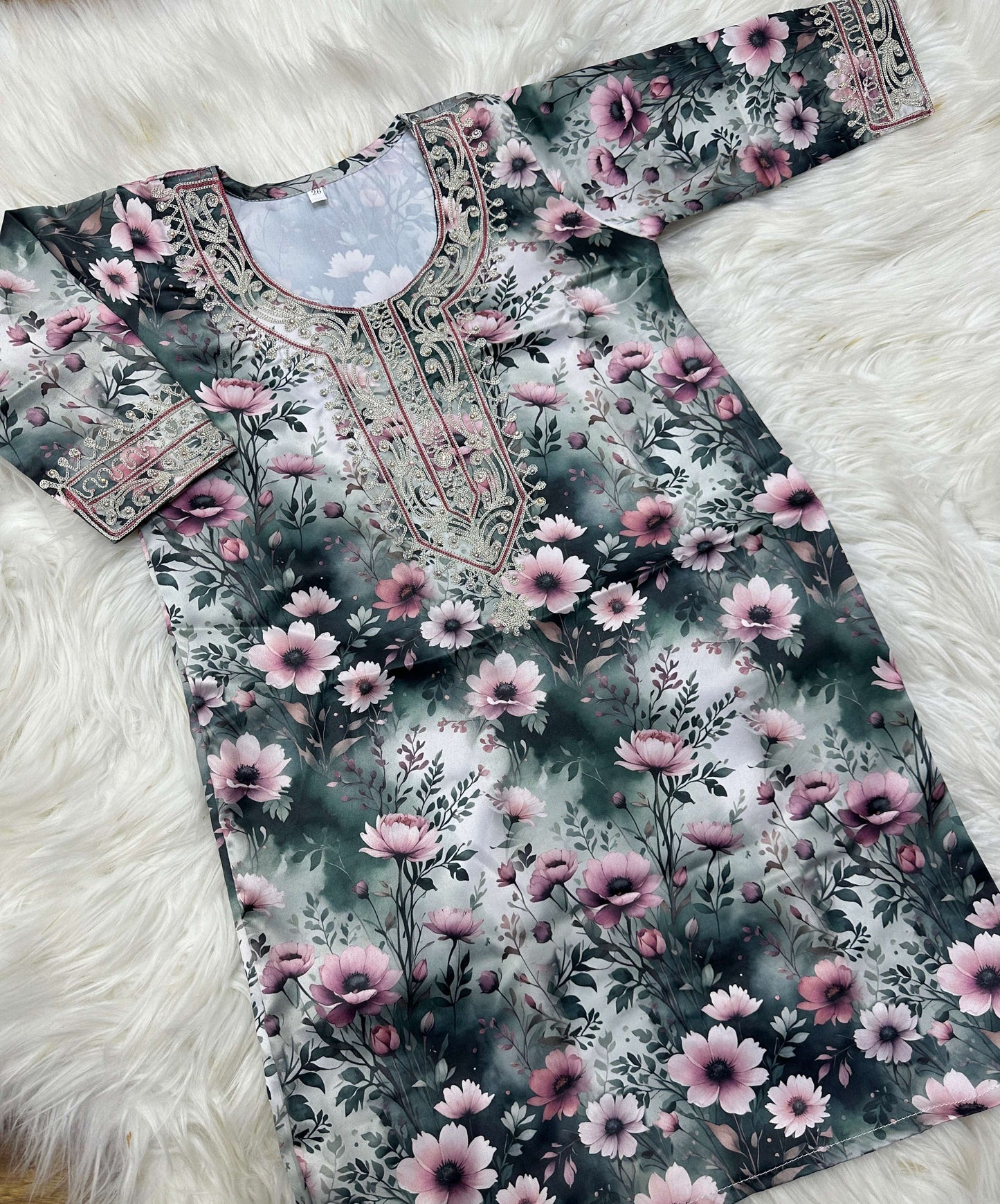 كنادير مخوره للأطفال (حرير) 08