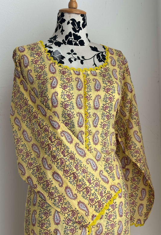 جلابيات كروشيه للكبار 14