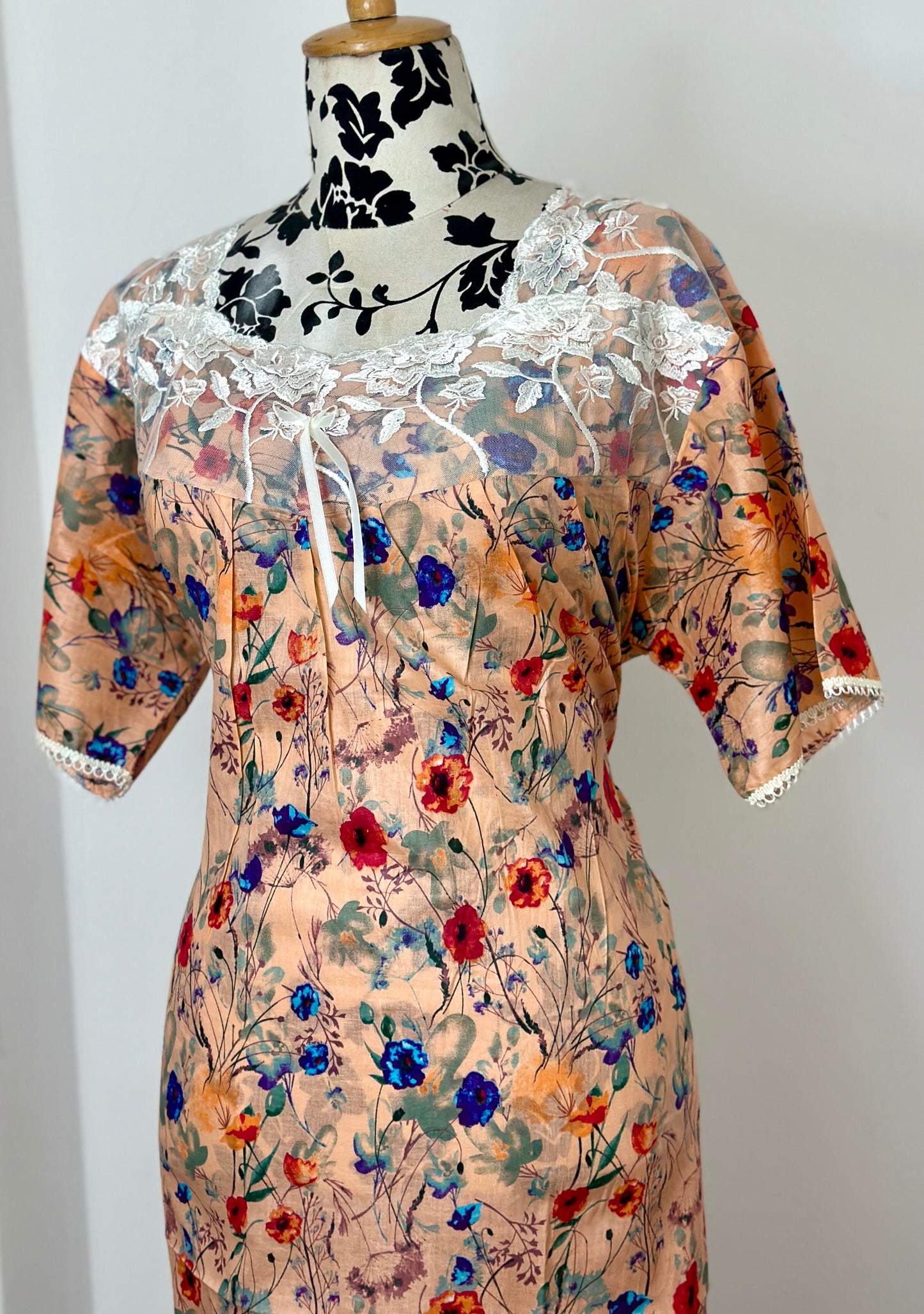 Lace jalabiyas 01
