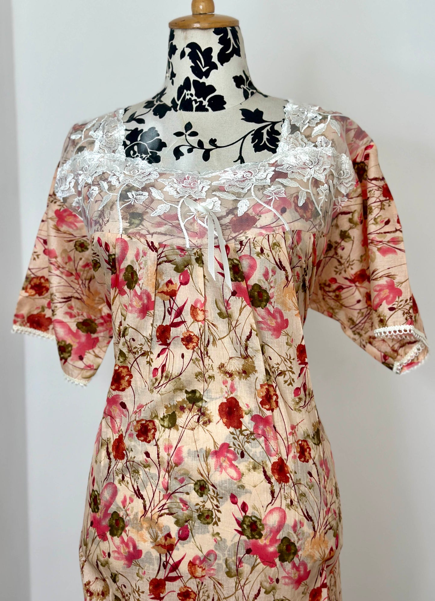 Lace jalabiyas 01